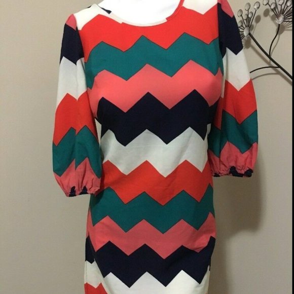 SOLD——Colorful Chevron Striped Loose Dress - Picture 8 of 8